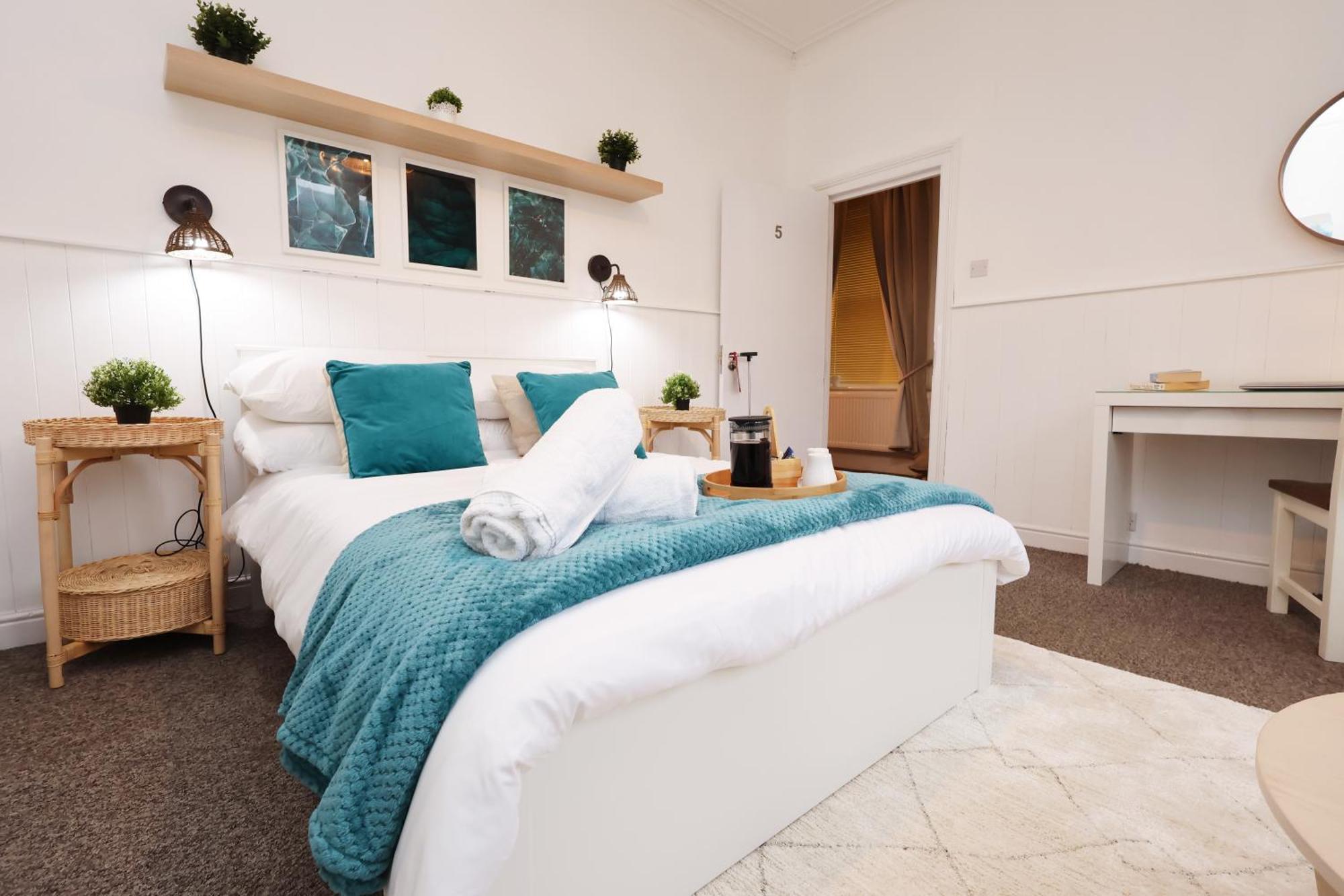 Cardiff City Guesthouse, Central Rooms, Fast Wi-Fi, On-Street Parking קארדיף מראה חיצוני תמונה